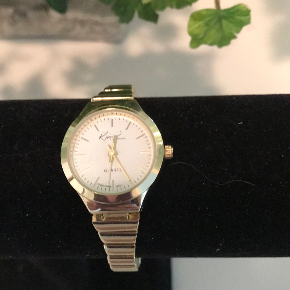 Beautiful Kim Rogers Quartz Watch